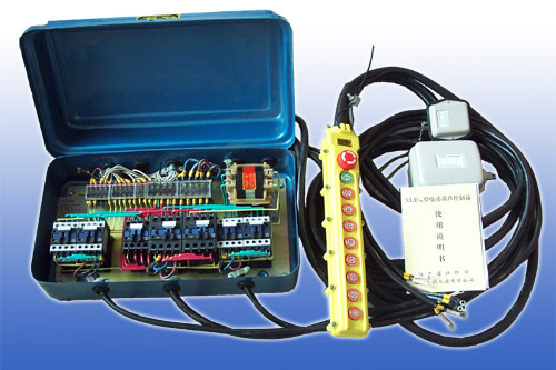 江蘇三馬電動葫蘆控制箱電氣裝置 江蘇三馬電動葫蘆控制箱電氣裝置