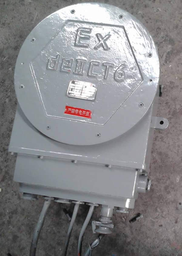 三馬防爆電動(dòng)葫蘆控制箱